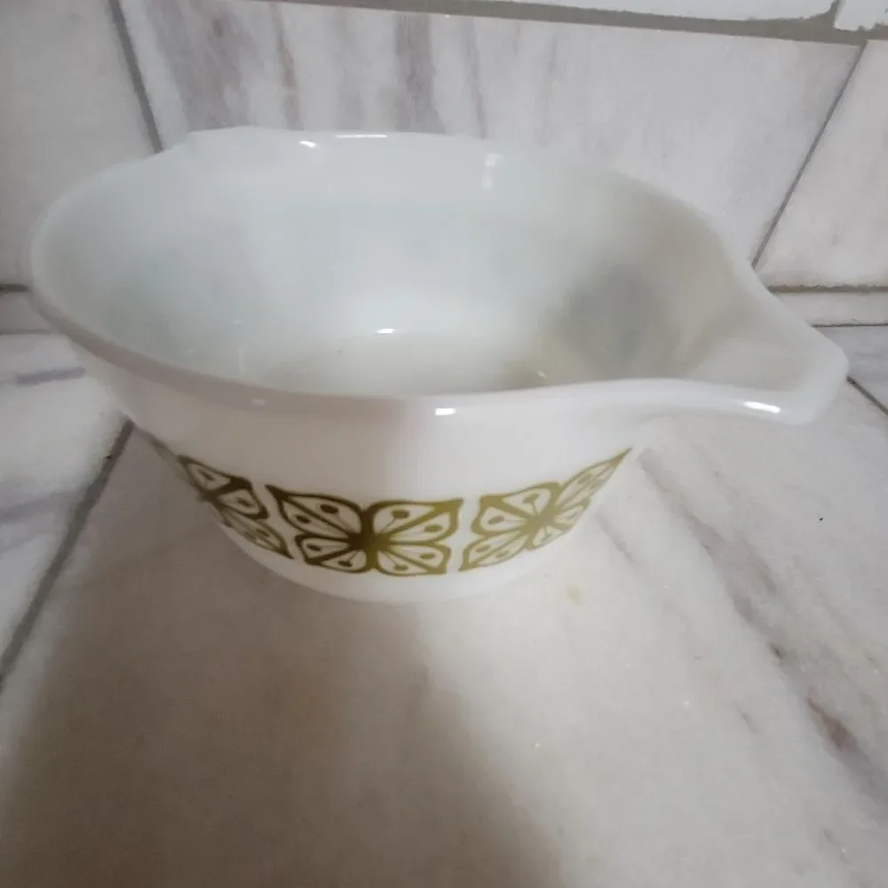 Vintage Pyrex Green Verde Square Floral Pattern Casserole Dish